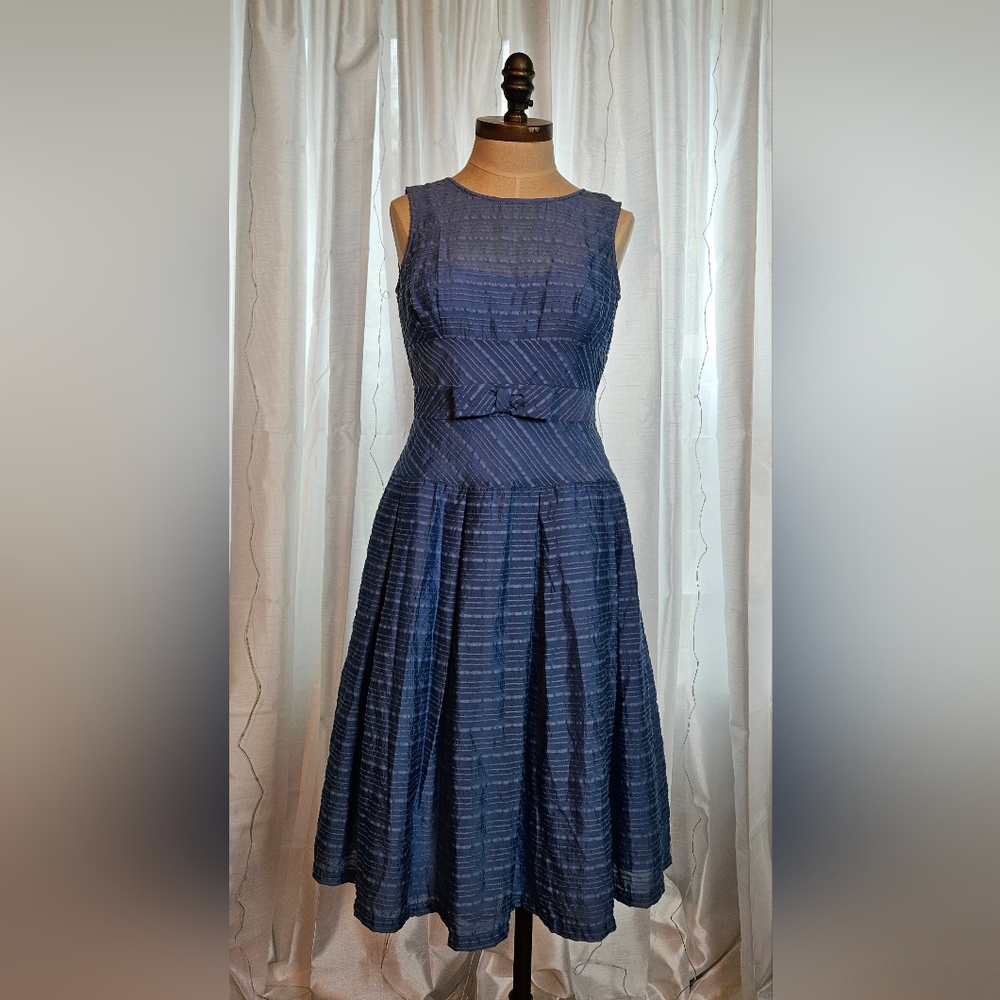 Vintage Liz Claiborne Feminine Blue Bow A-Line Dress